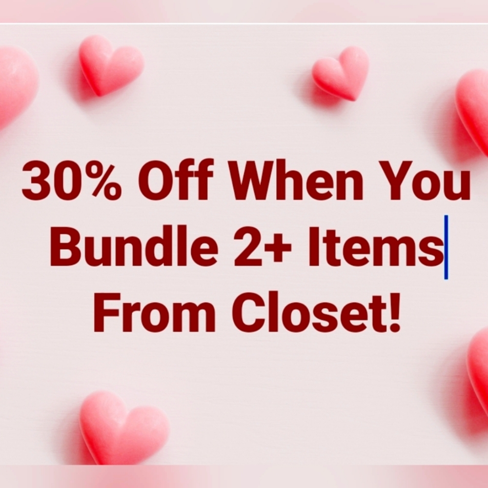CLOSET SALE!! Automatically takes 30% off when you bundle 2+ pieces!😊